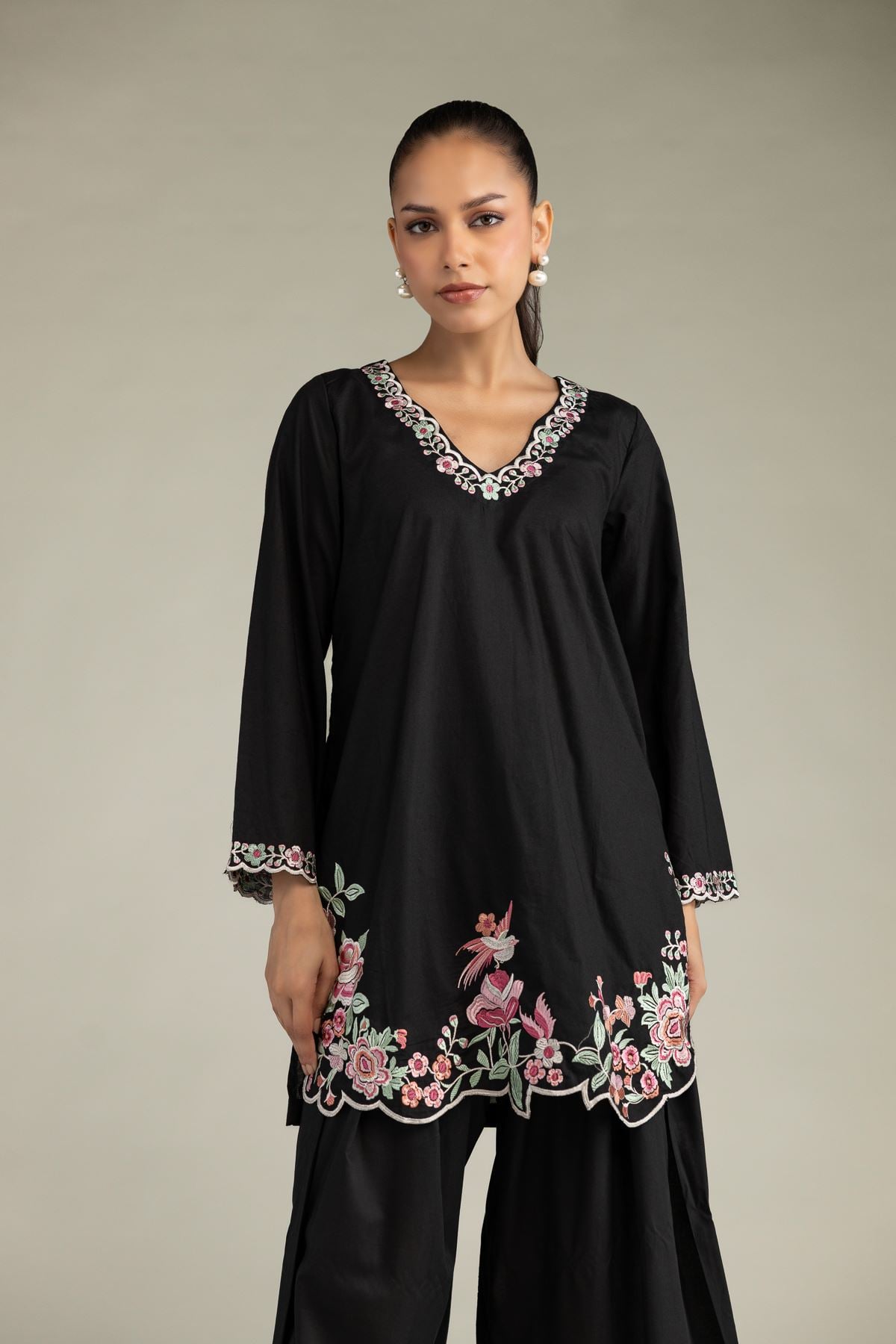 Embroidered Cambric Black Cambric Kurta - T-A11-26-203FH1-VG