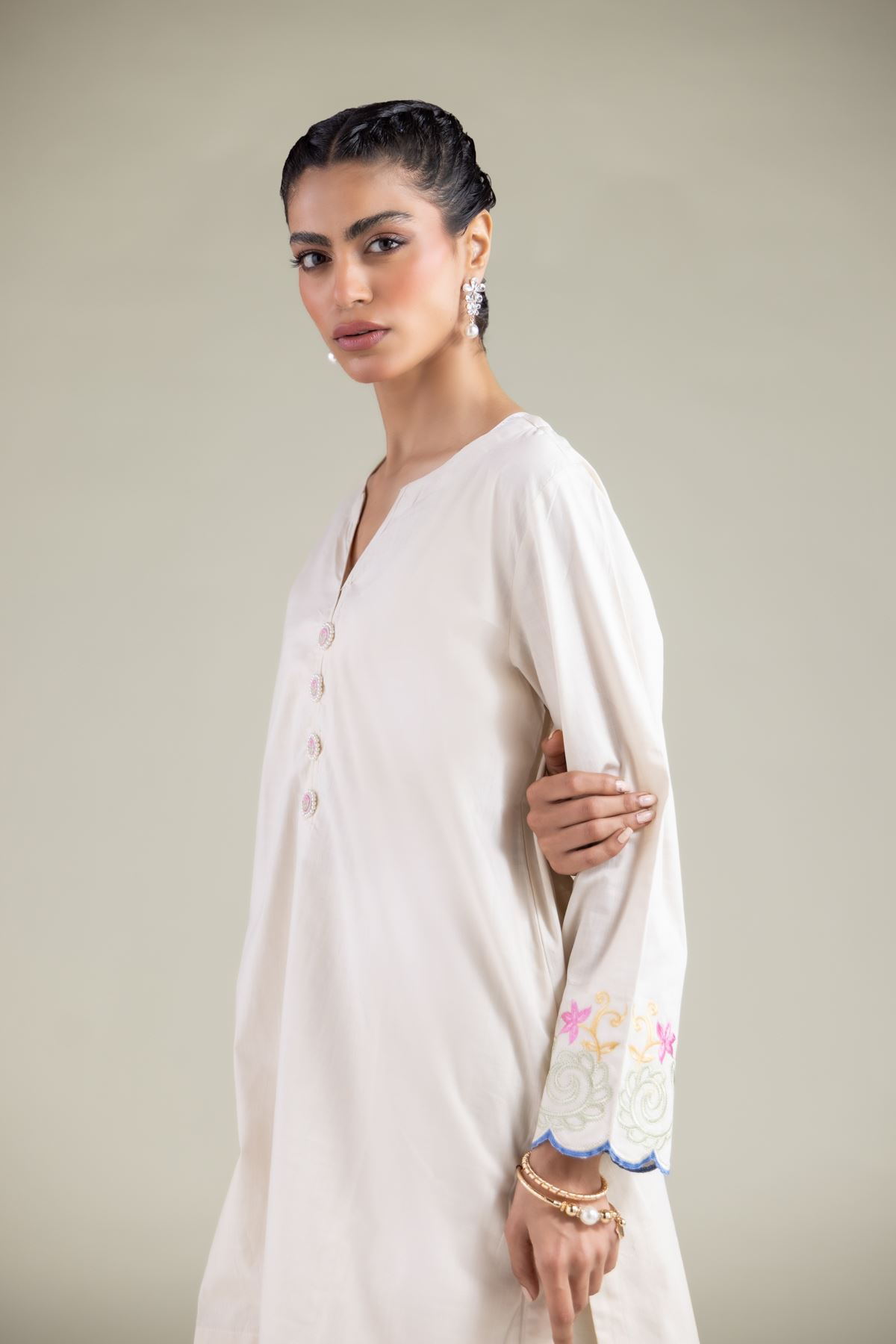 Embroidered Textured Cotton Floral V-Neck Kurta - 1-26-108-A-F-VG