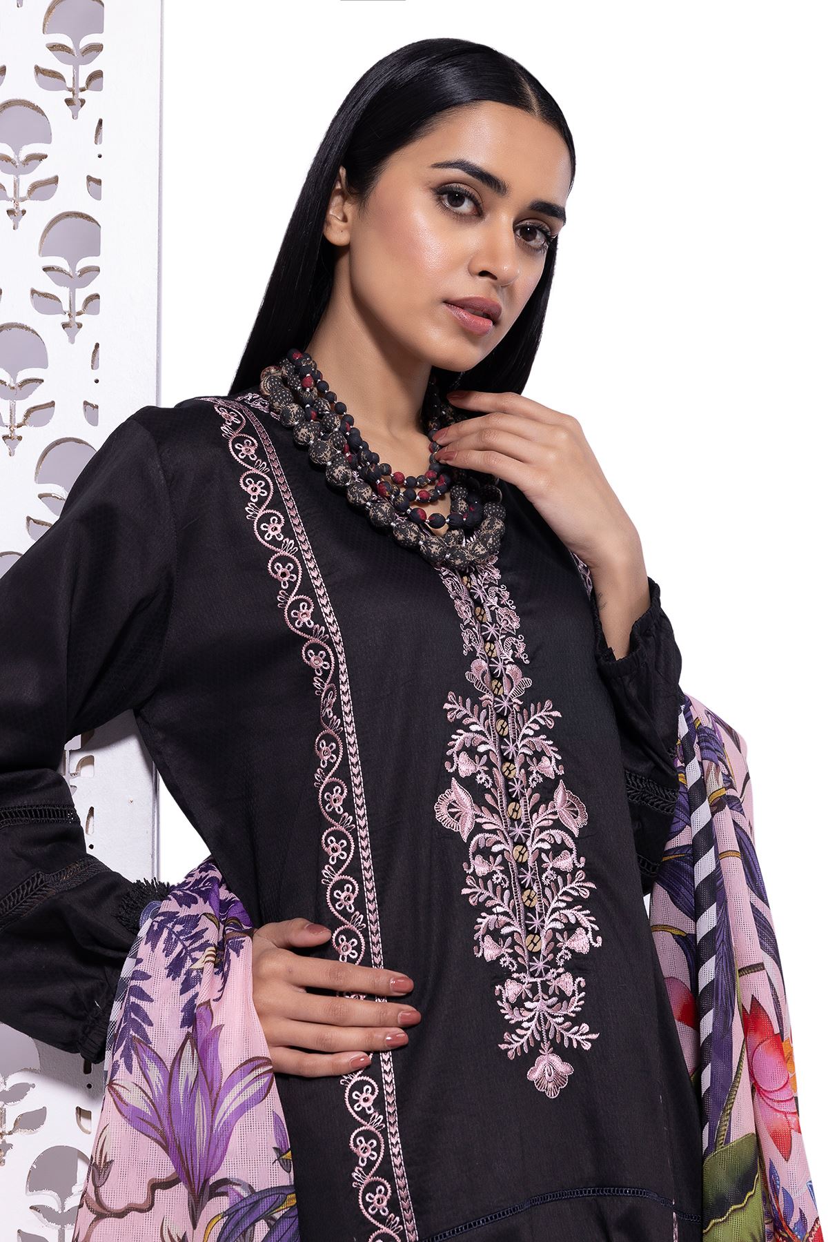 Buy Fabrics 3 Piece | 0.0 N/A | DO240806-VG_BLACK | Khaadi
