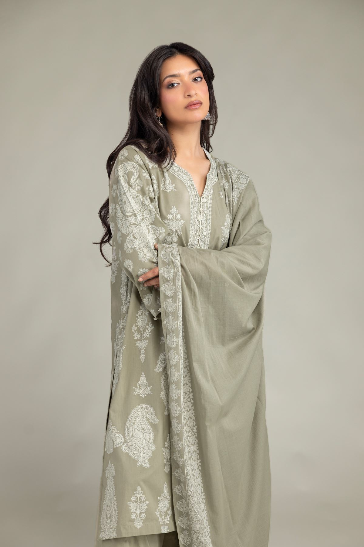 Printed Lawn Olive Lawn Dupatta - 1-26-102-A-F-VG