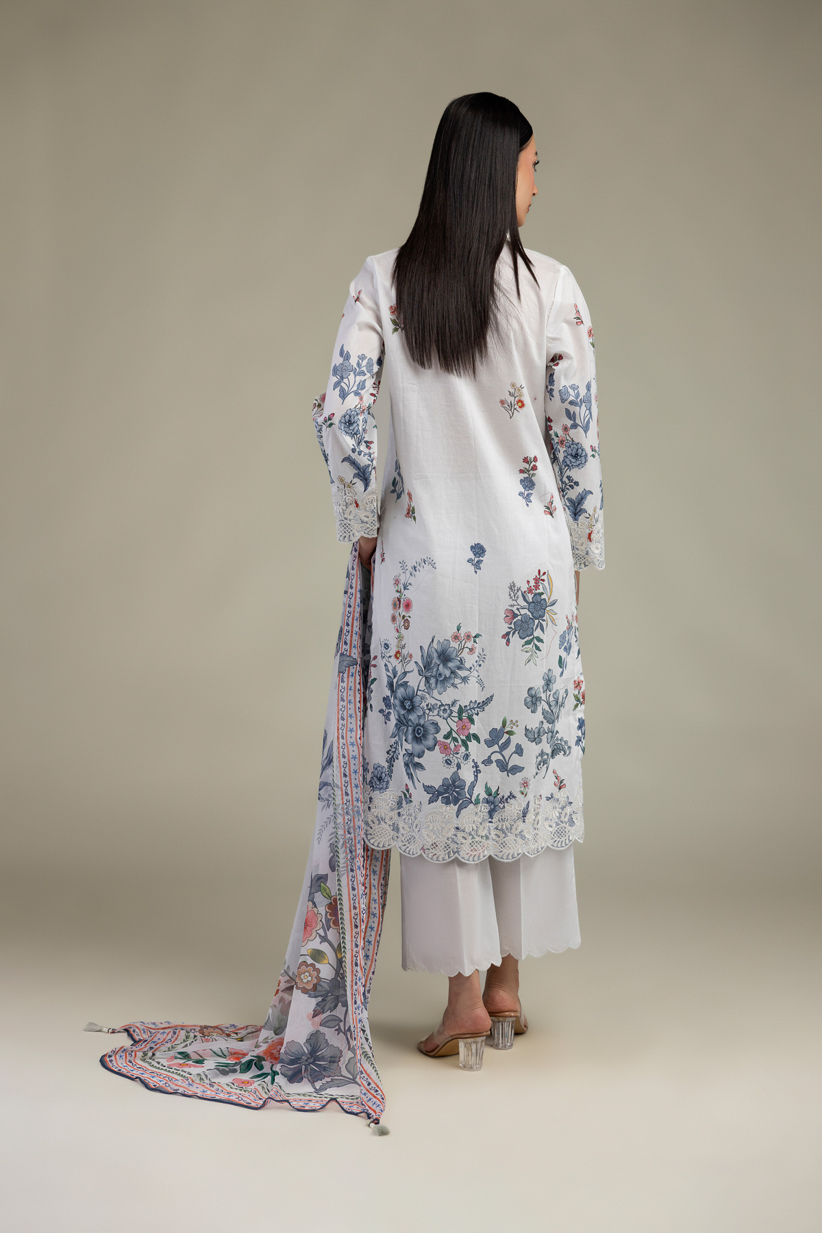 Embroidered Cambric Tailored 3 Piece - B1-2-26-106-A-C-VG