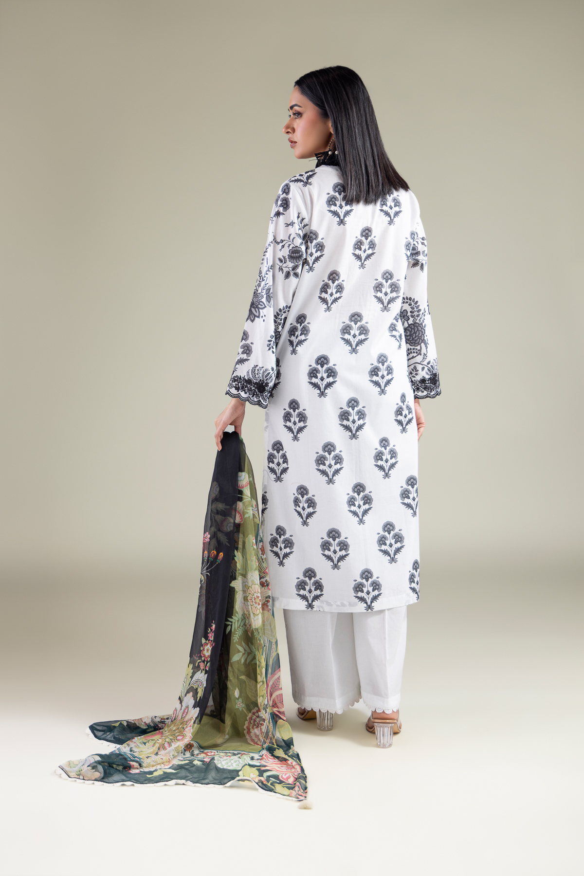Embroidered Textured Lawn Fabrics 3 Piece - A22-26-214FH1-VG