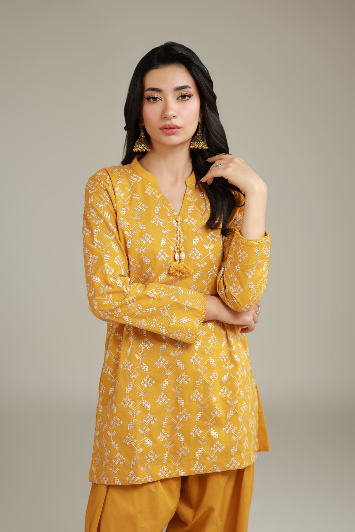 Embroidered Cambric Cambric V-Neck Kurta - 25-09-10E2-07TB-VG