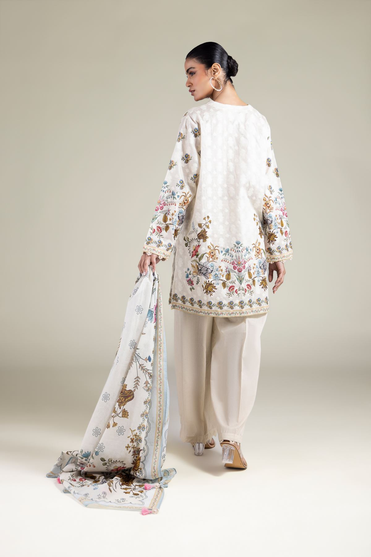 Embroidered Broshia Fabrics 3 Piece - A22-26-214FH1-VG
