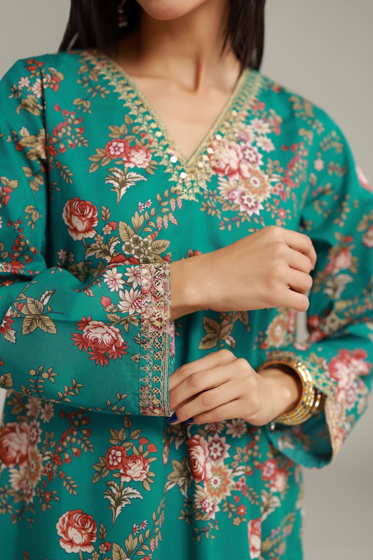 Embroidered Cambric Floral Longline Kurta - 1-26-132-A-E-VG