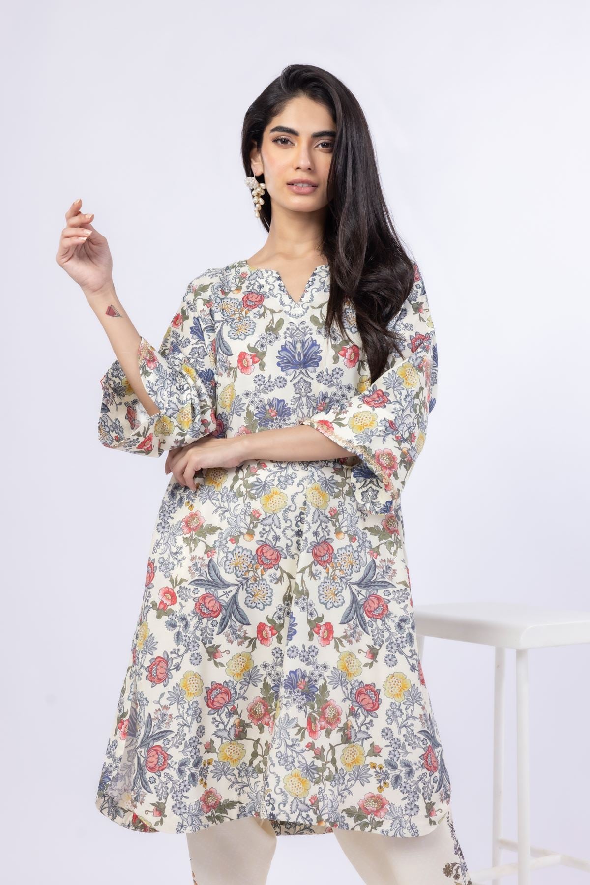 Embroidered Russian Raw Silk Kurta - 25-08K3-08TA-VG