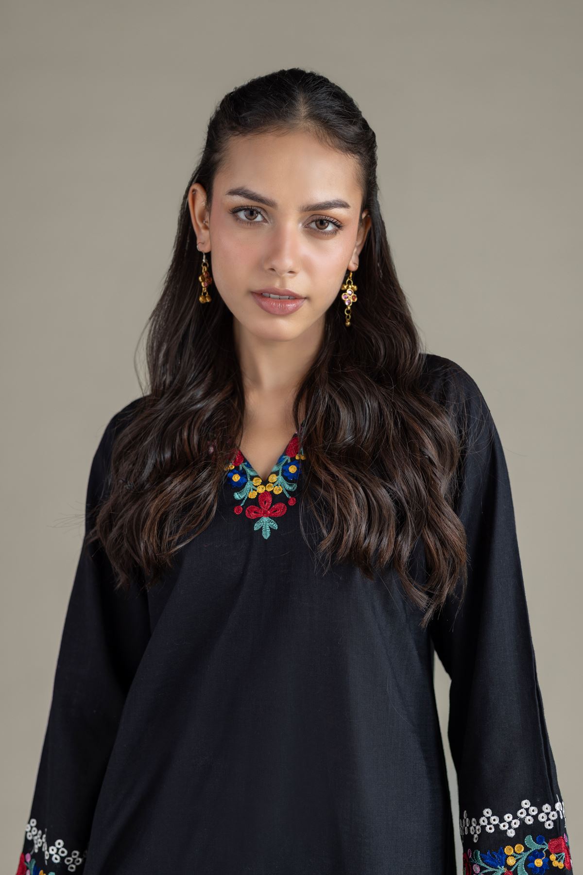 Embroidered Heavy Textured Cotton Kurta - 25-10-12E3-07TA-VG