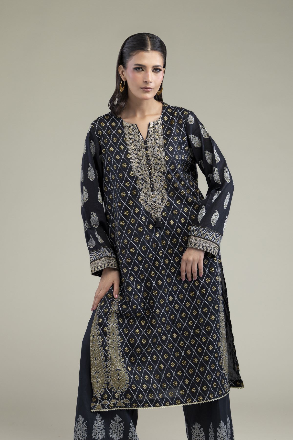 Embroidered Lawn Lawn 3-Piece Tailored - 1-26-102-A-F-VG