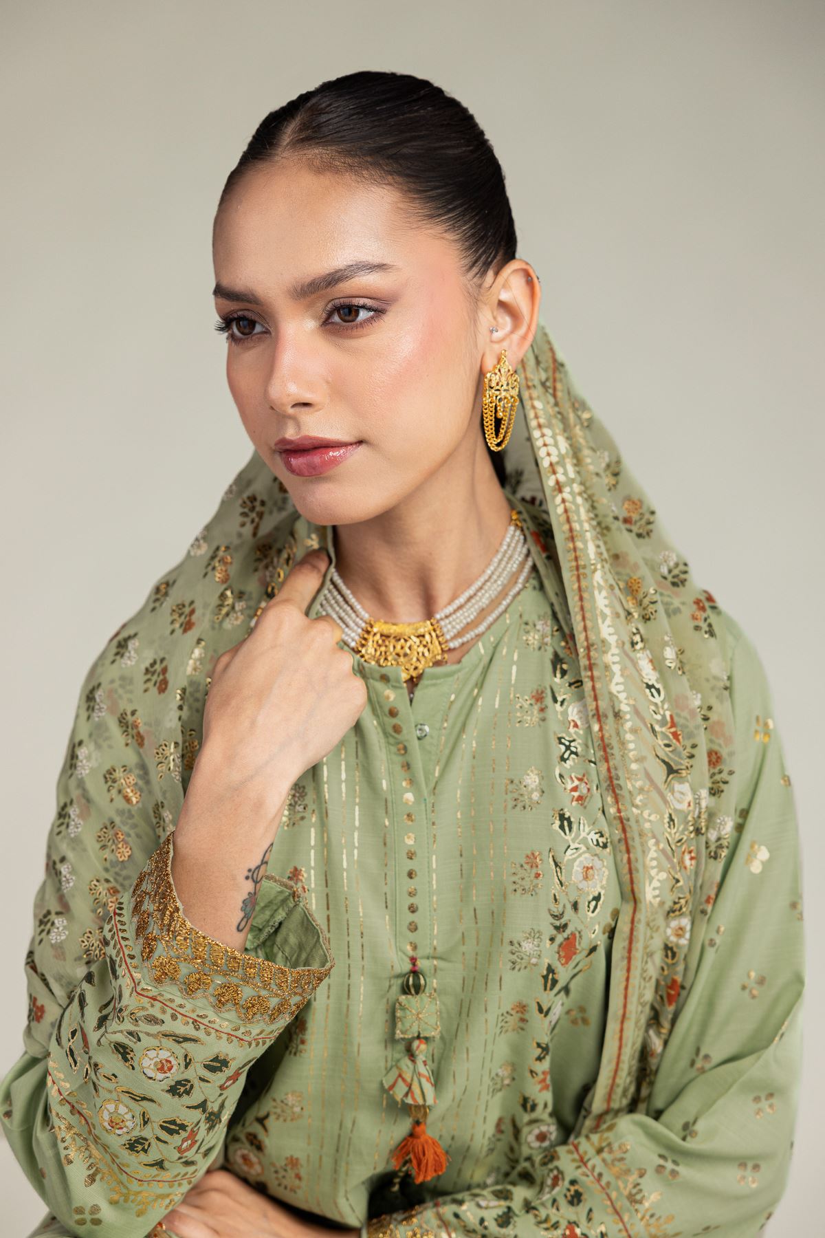 Embroidered Raw Silk 3 Piece Co-ord Set - 1-26-203-A-H1-VG