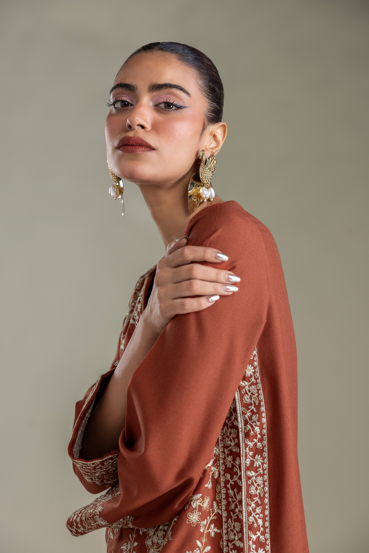 Embroidered Heavy Blended Viscose Short Viscose Kurta - 1-26-431-A-D1-VG