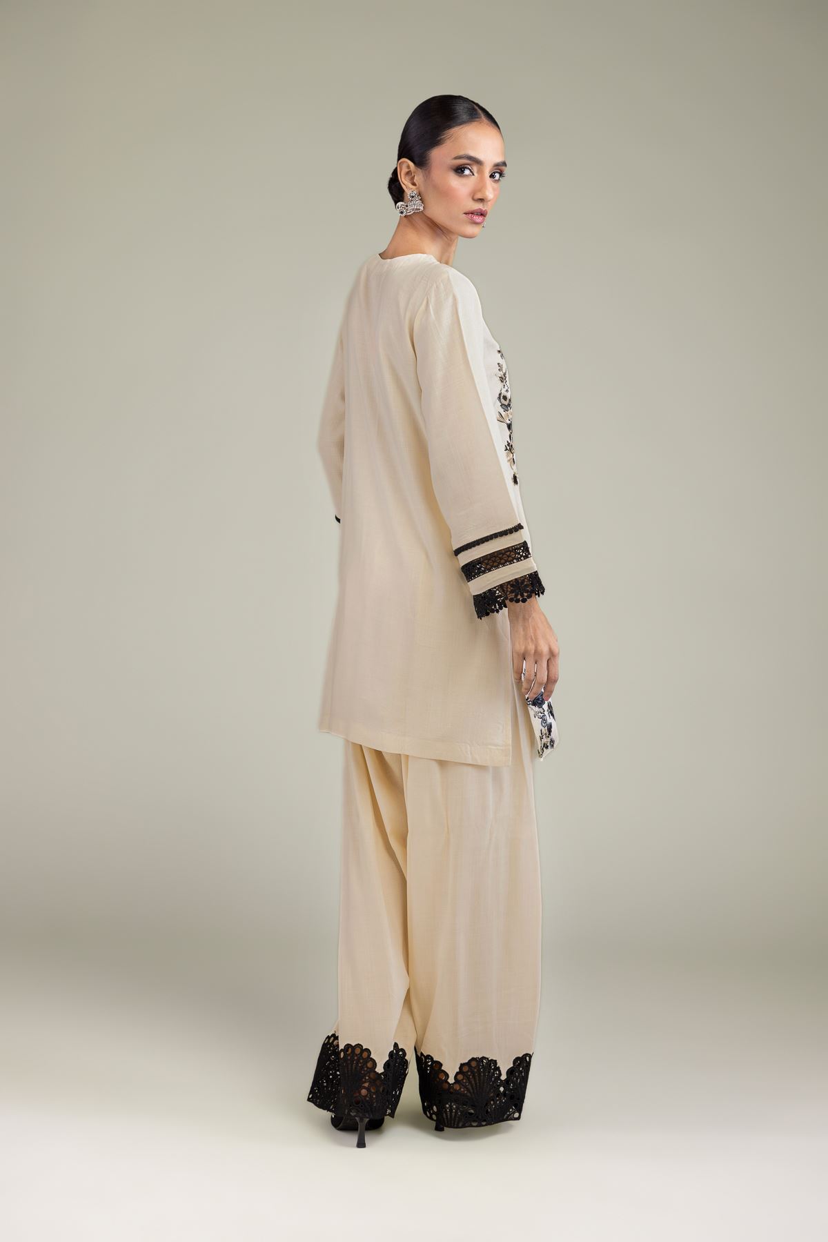 Embroidered Raw Silk Raw Silk Kurta - 2-26-209-A-D1-VG