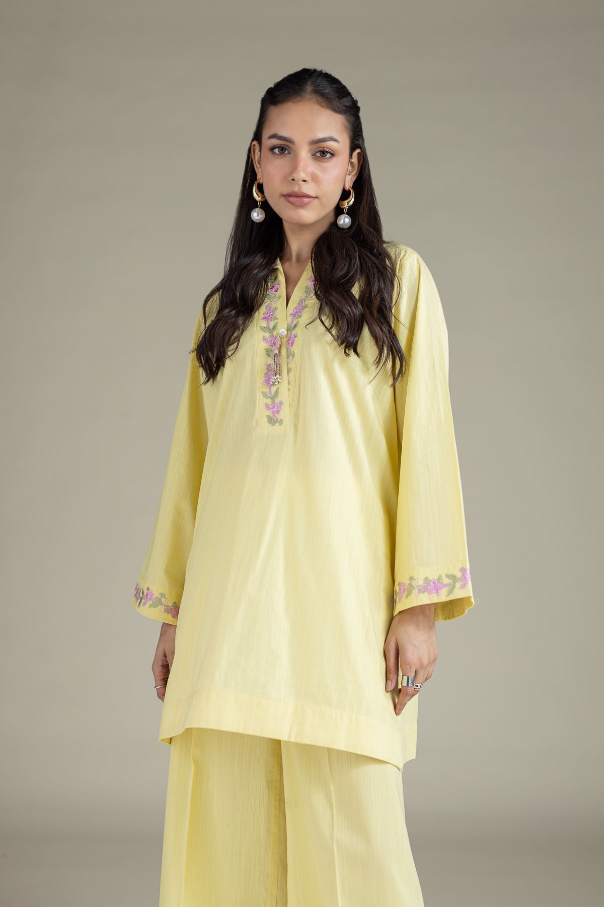 Embroidered Textured Cambric Floral V-Neck Kurta - 1-26-143-A-H-VG