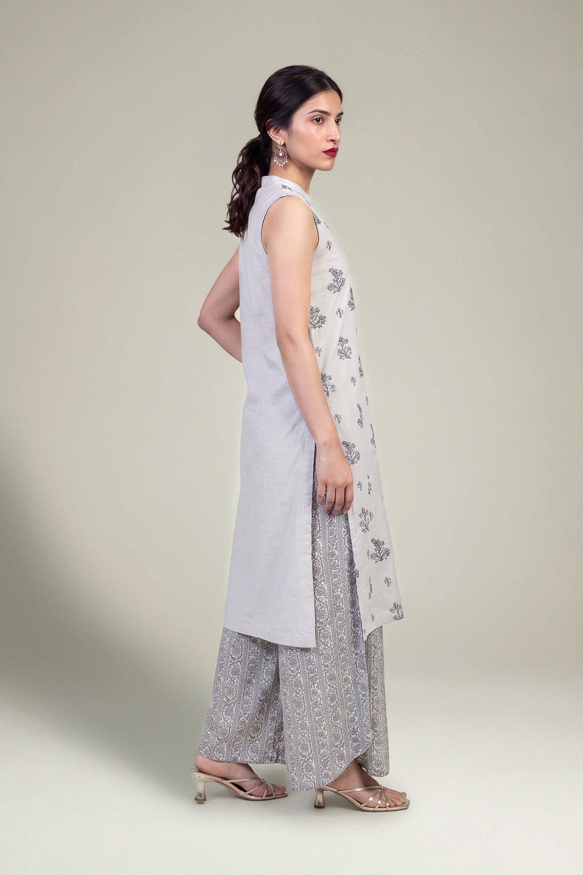 Embroidered Raw Silk Gray Silk Pants - 1-26-102-A-F-VG