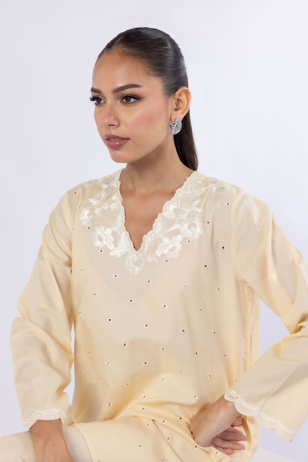 Embroidered Cotton Dobby Kurta - 25-W02iB-02TA-VG