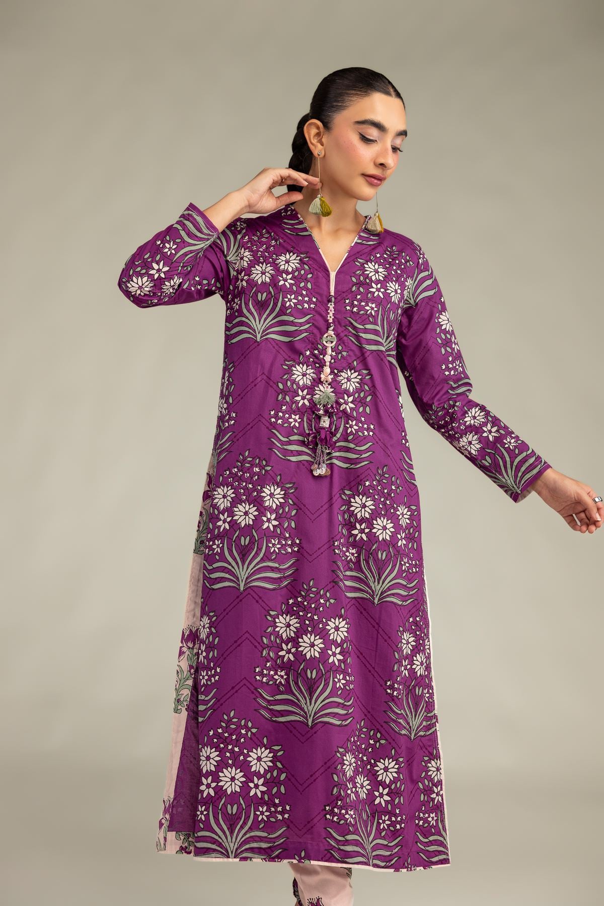 Printed Cambric V-Neck Longline Kurta - 2-26-308-A-G1-VG