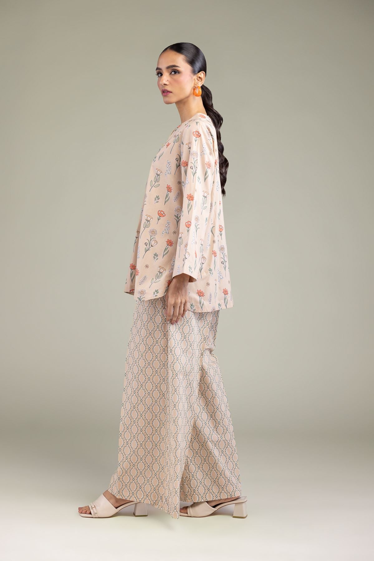 Printed Cambric Geometric Beige Pants - 1-26-213-A-C2-VG