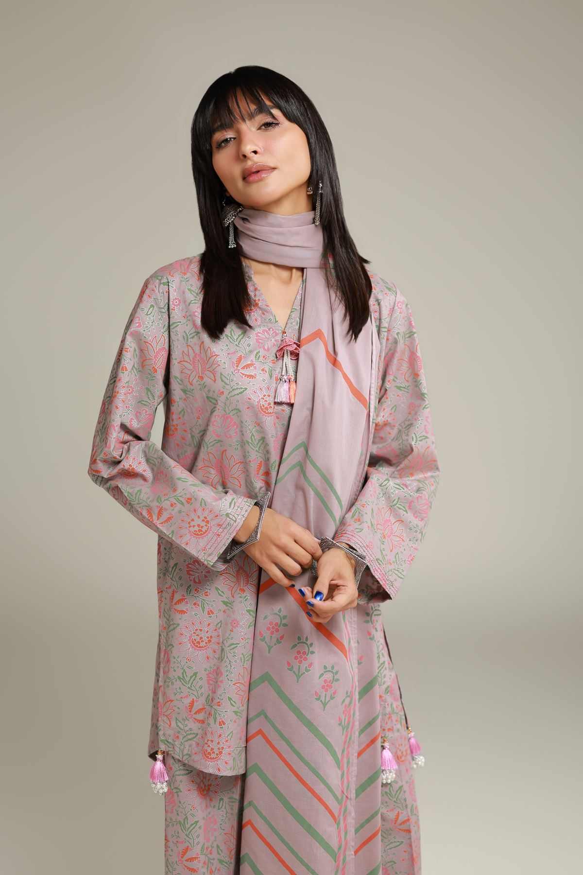 Printed Lawn Floral Lawn Dupatta - 2-26-202-A-D-VG