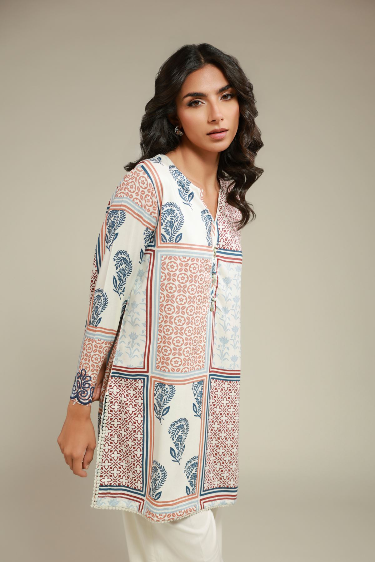 Embroidered Viscose Kurta - 1-26-101-A-C-VG