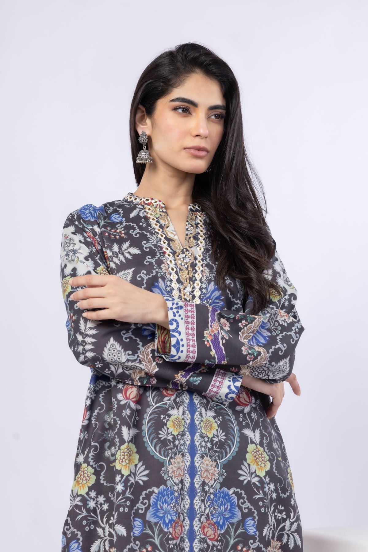 Embroidered Russian Raw Silk Kurta - 25-09-9S3-07TB-VG