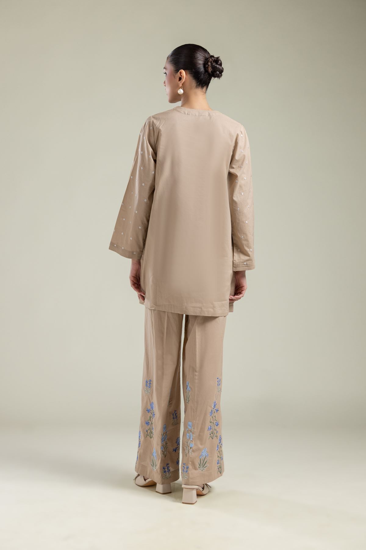 Embroidered Cambric Short Cambric Kurta - 1-26-204-A-A1-VG