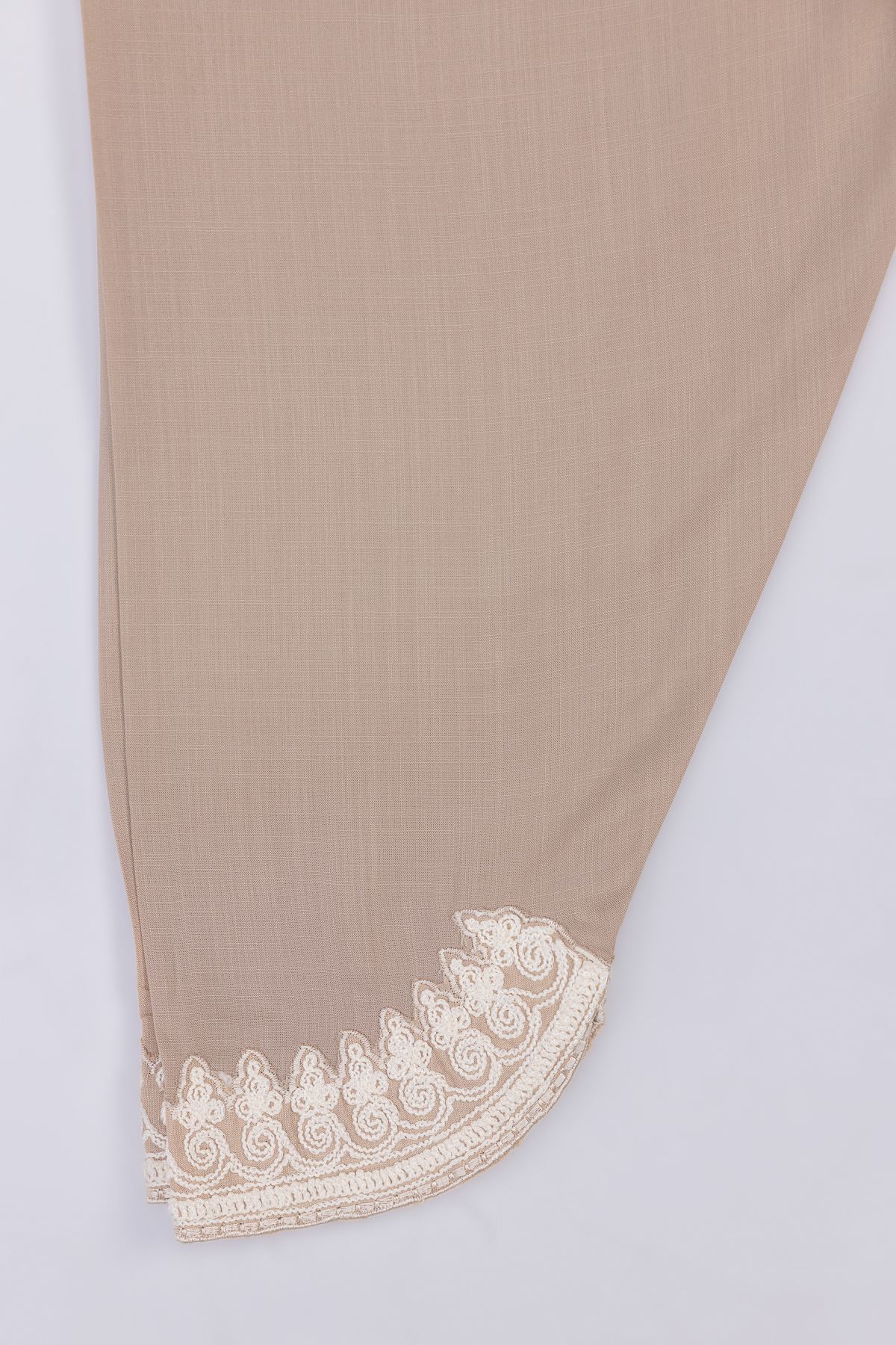 Embroidered Crosshatch Raw Silk Shalwar - 25-10-10S6-05TA-VG
