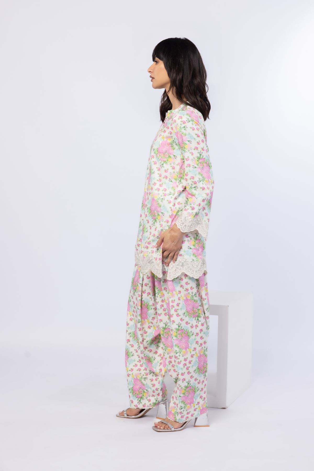 Embroidered Crosshatch Raw Silk Kurta - 25-05S23-08TA-VG
