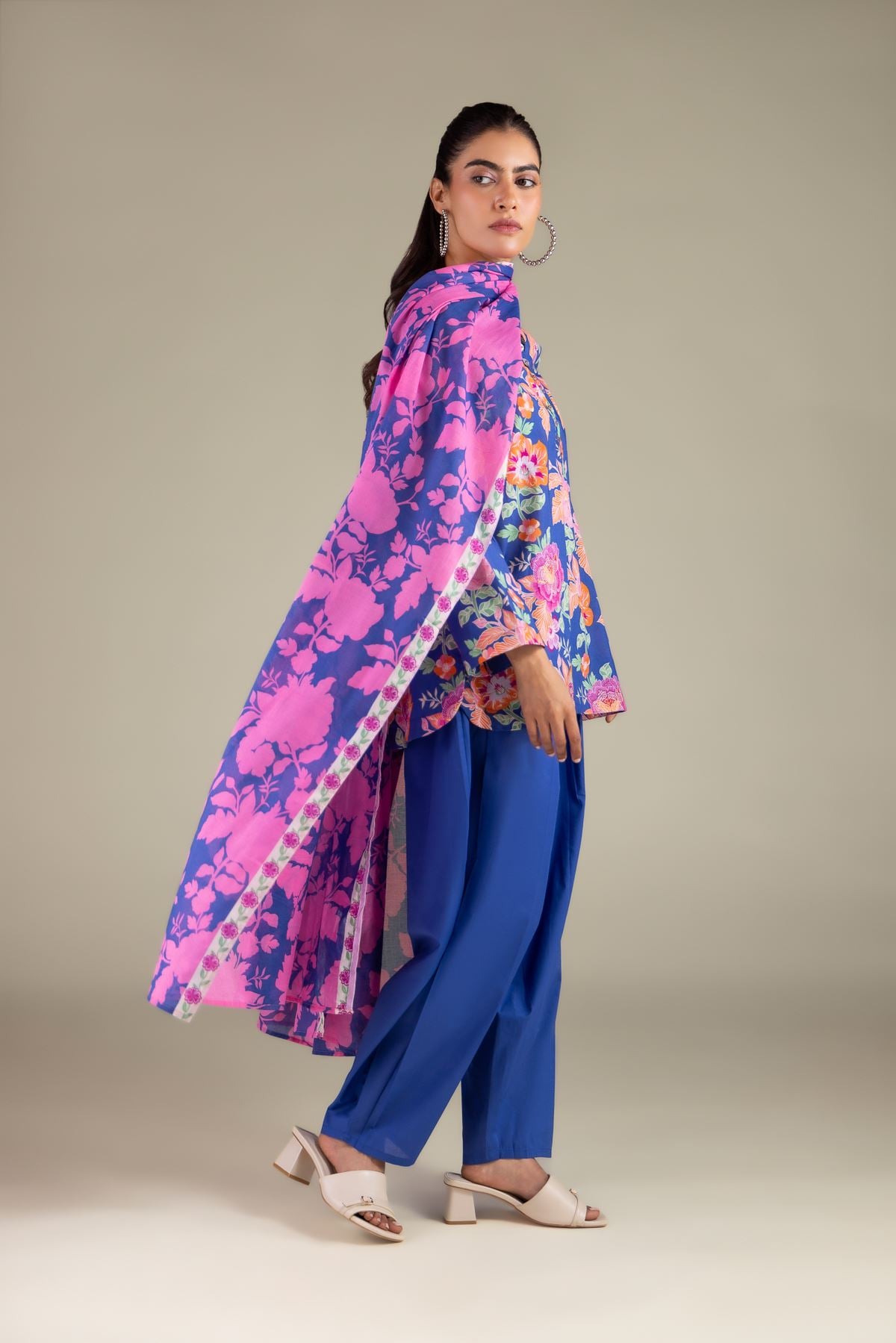 Printed Lawn Floral Summer Dupatta - 1-26-111-A-B-VG