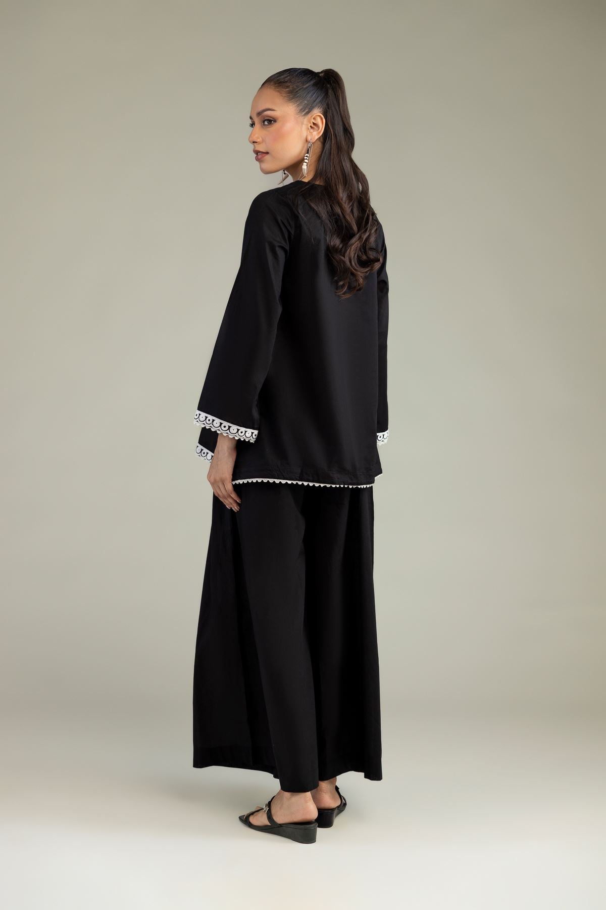 Embroidered Cambric Cambric Black Kurta - 12-26-301-A-E1-VG