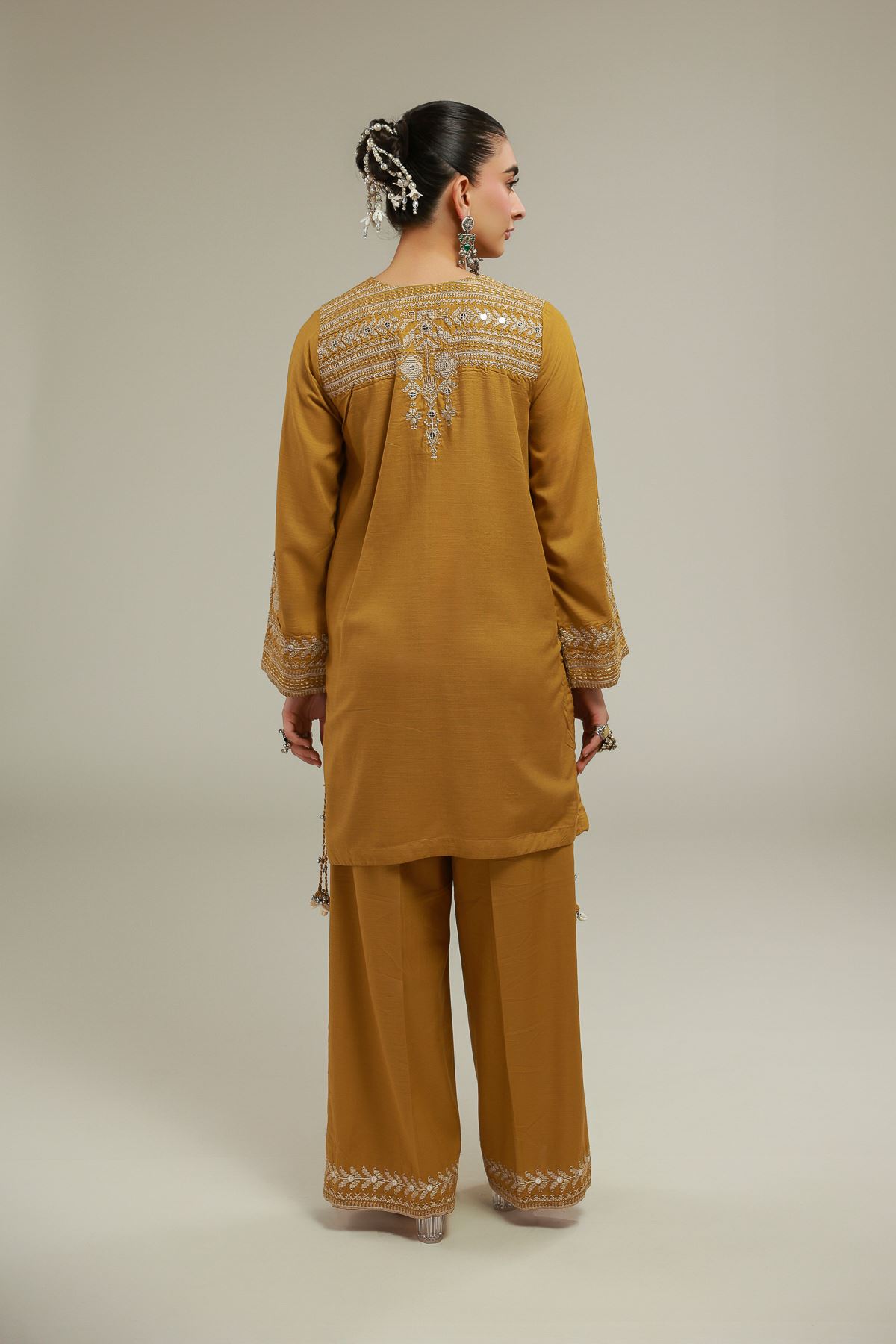 Embroidered Raw Silk Geometric V-Neck Kurta - T-A22-26-106FC-VG