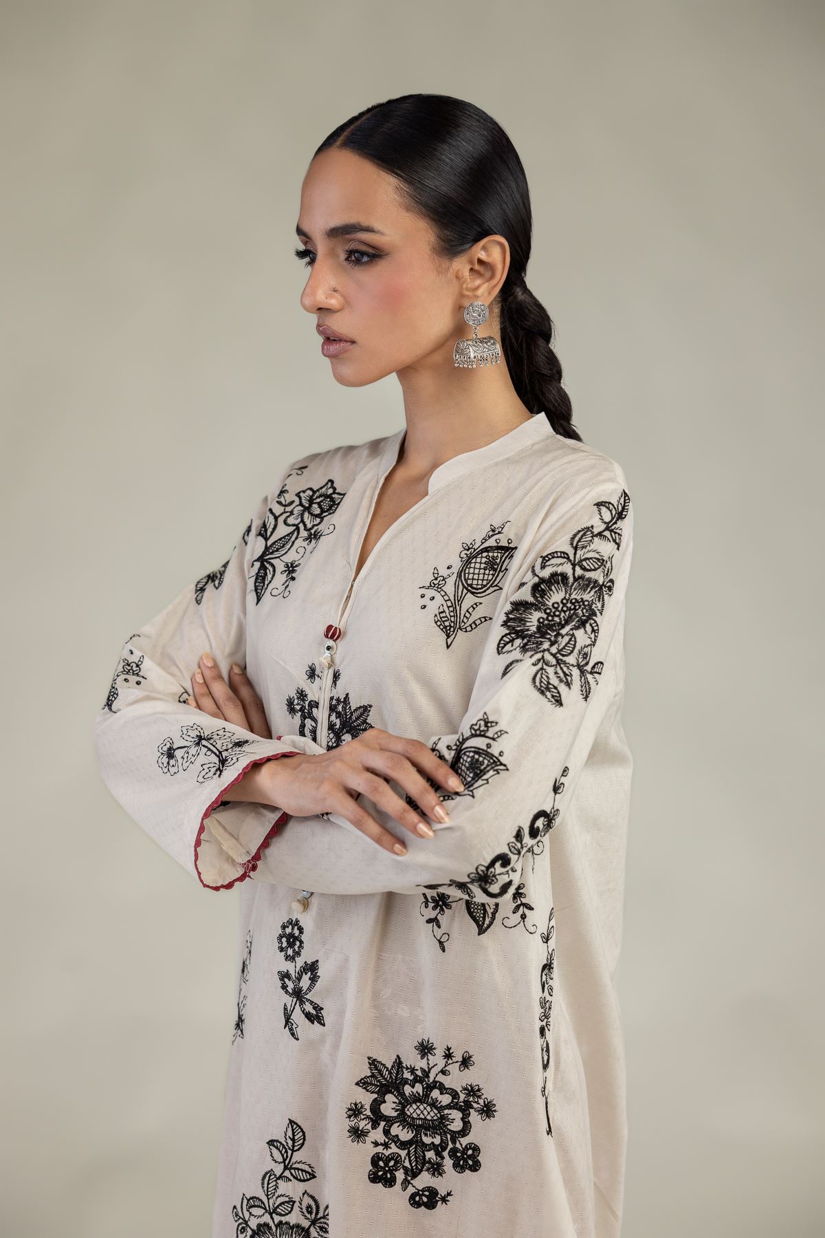 Embroidered Cotton Dobby Floral Longline Kurta - 1-26-226-A-I1-VG