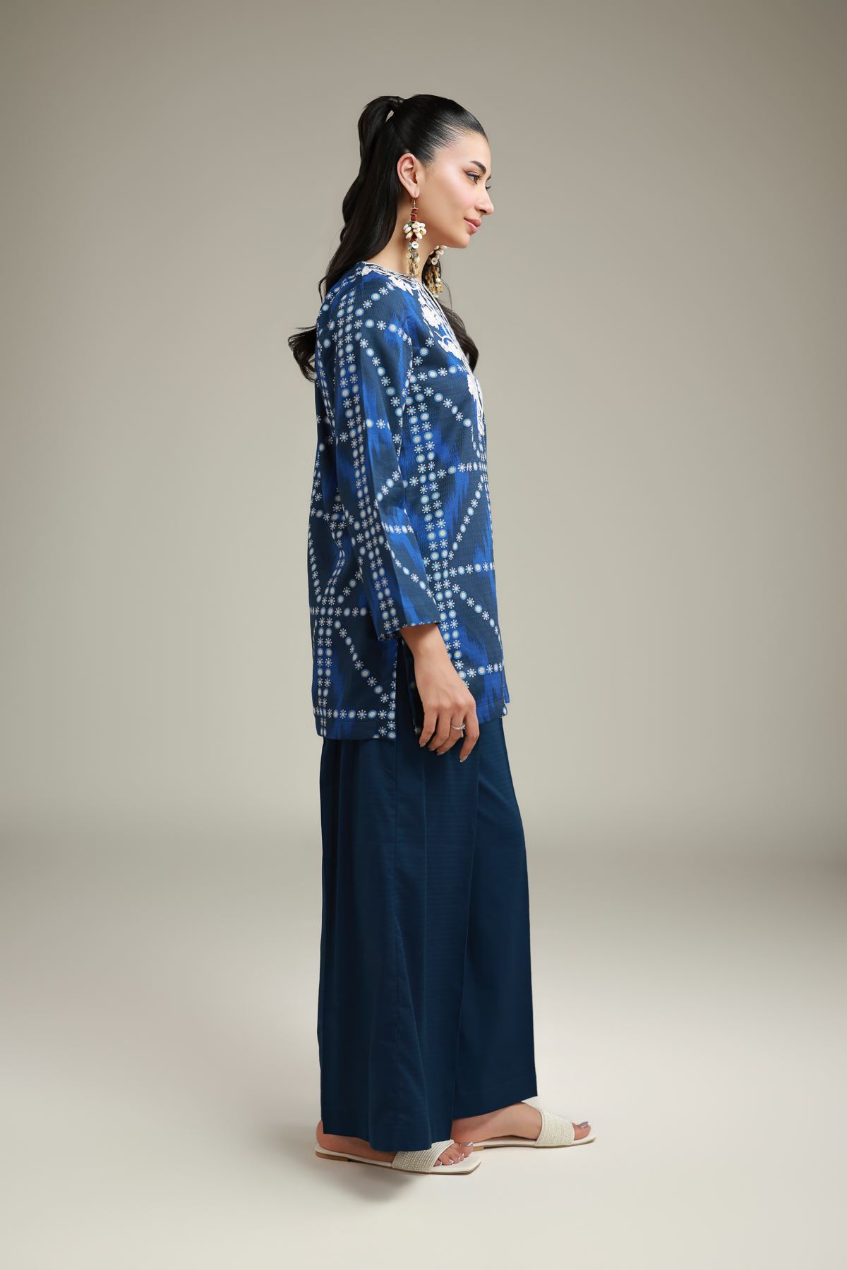 Embroidered Cotton Dobby Wide Navy Pants - 1-26-132-A-B-VG