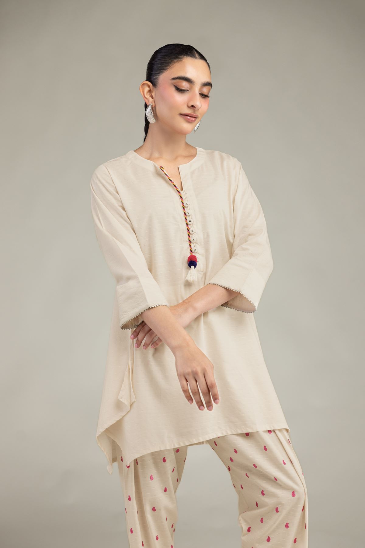 Embroidered Textured Cotton Viscose Short Cotton Kurta - 1-26-226-A-I1-VG