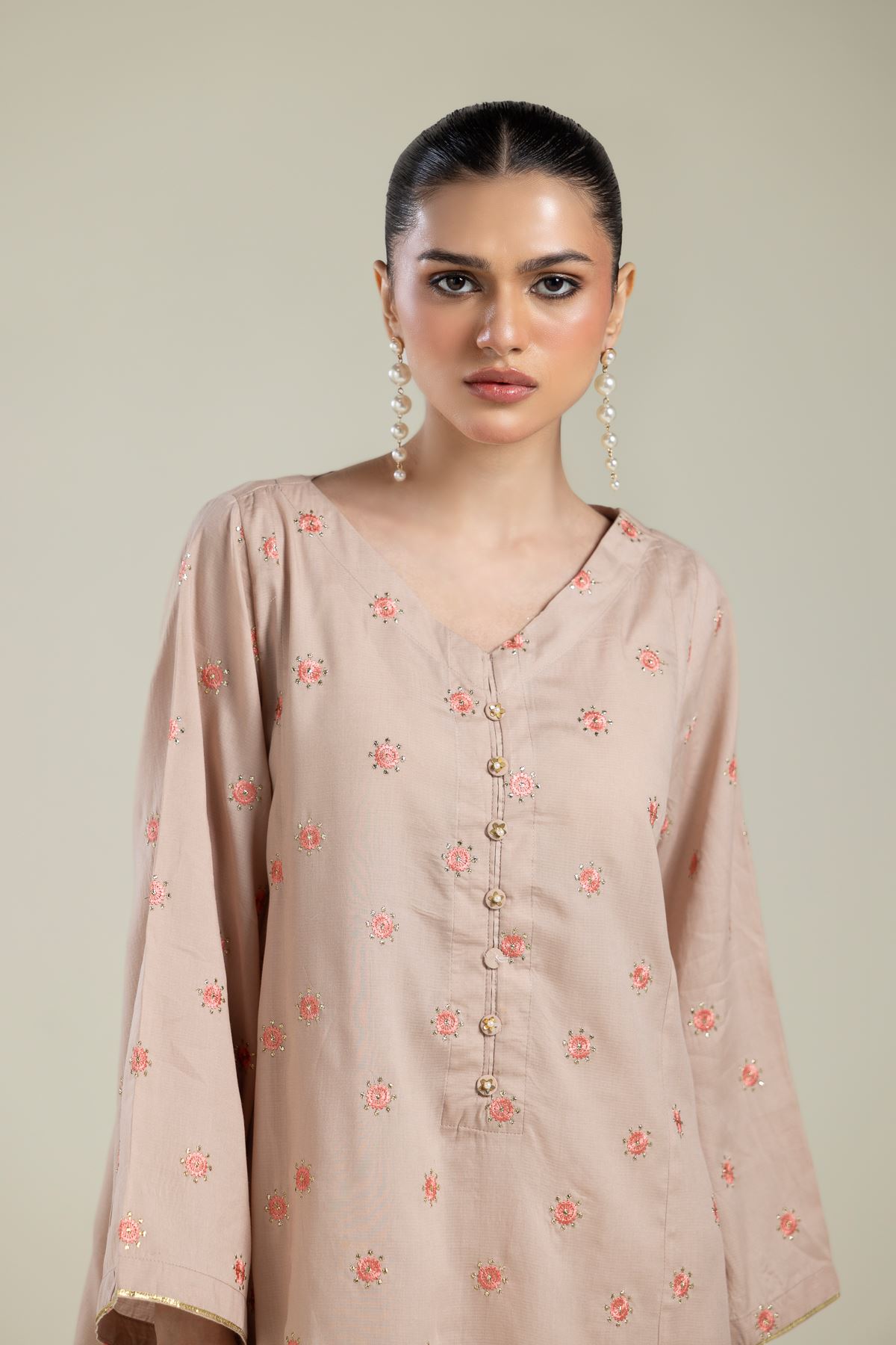 Embroidered Textured Weave Floral V-Neck Kurta - 2-26-202-A-E-VG