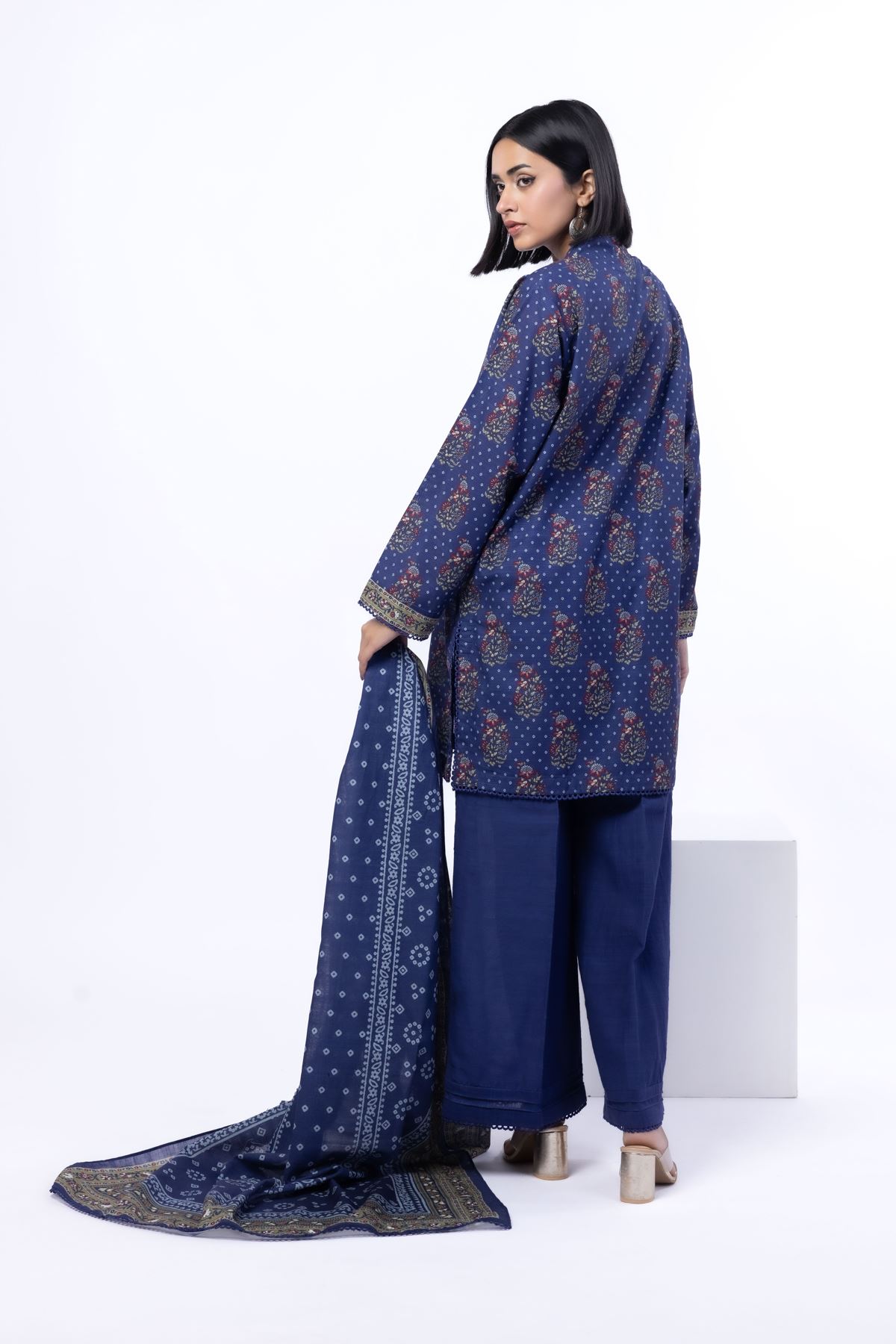 Printed Light Khaddar Fabrics 3 Piece - KRN02A-VG