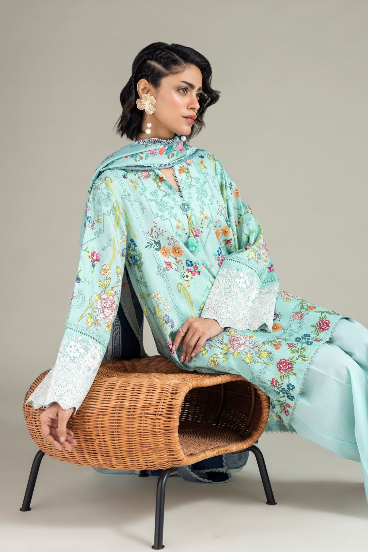 Embroidered Jacquard Floral 3-Piece Suit - T-A33-26-104FD1-VG