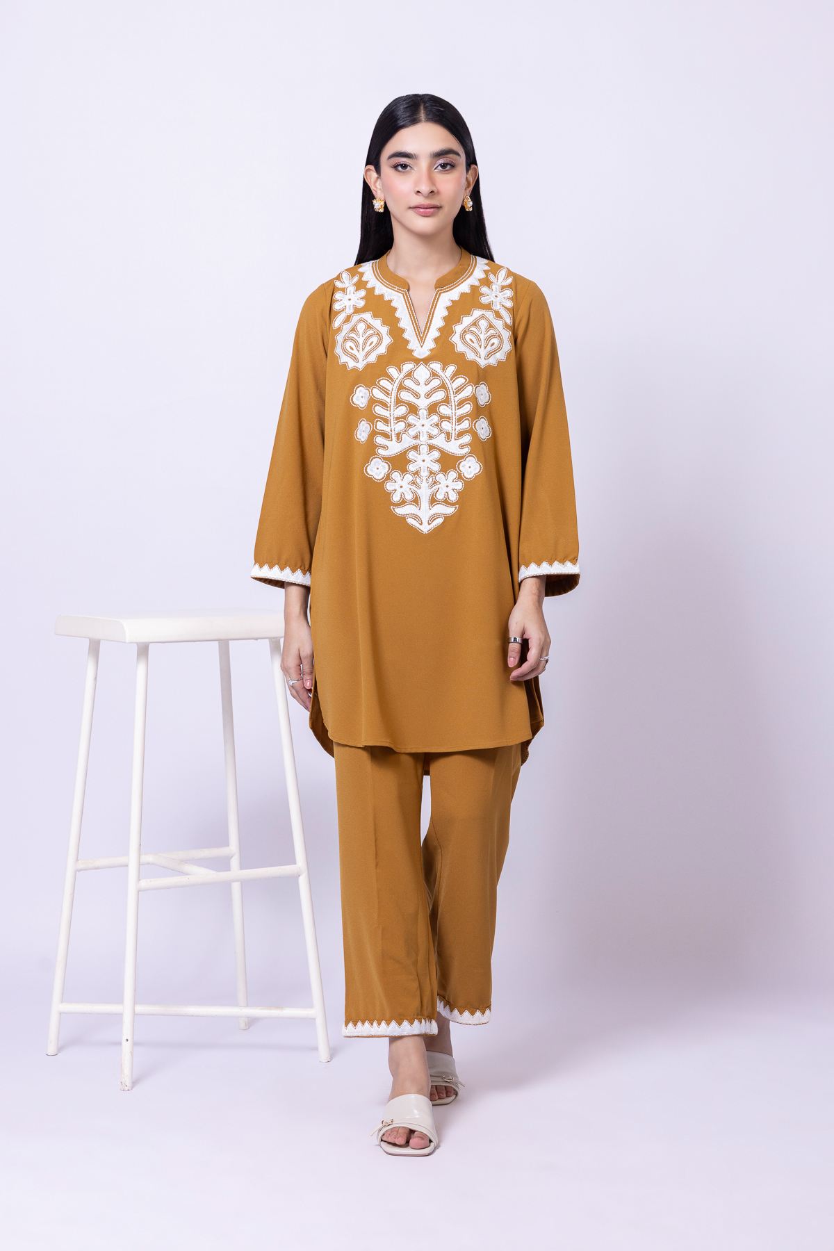 Embroidered Georgette Kurta - 25-09-12E2-08TA-VG