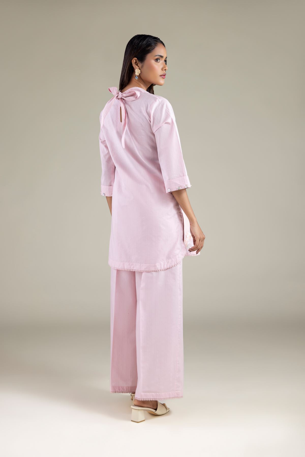 Embroidered Cotton Dobby Floral Threadwork Kurta - 25-00-X2-08TB-VG