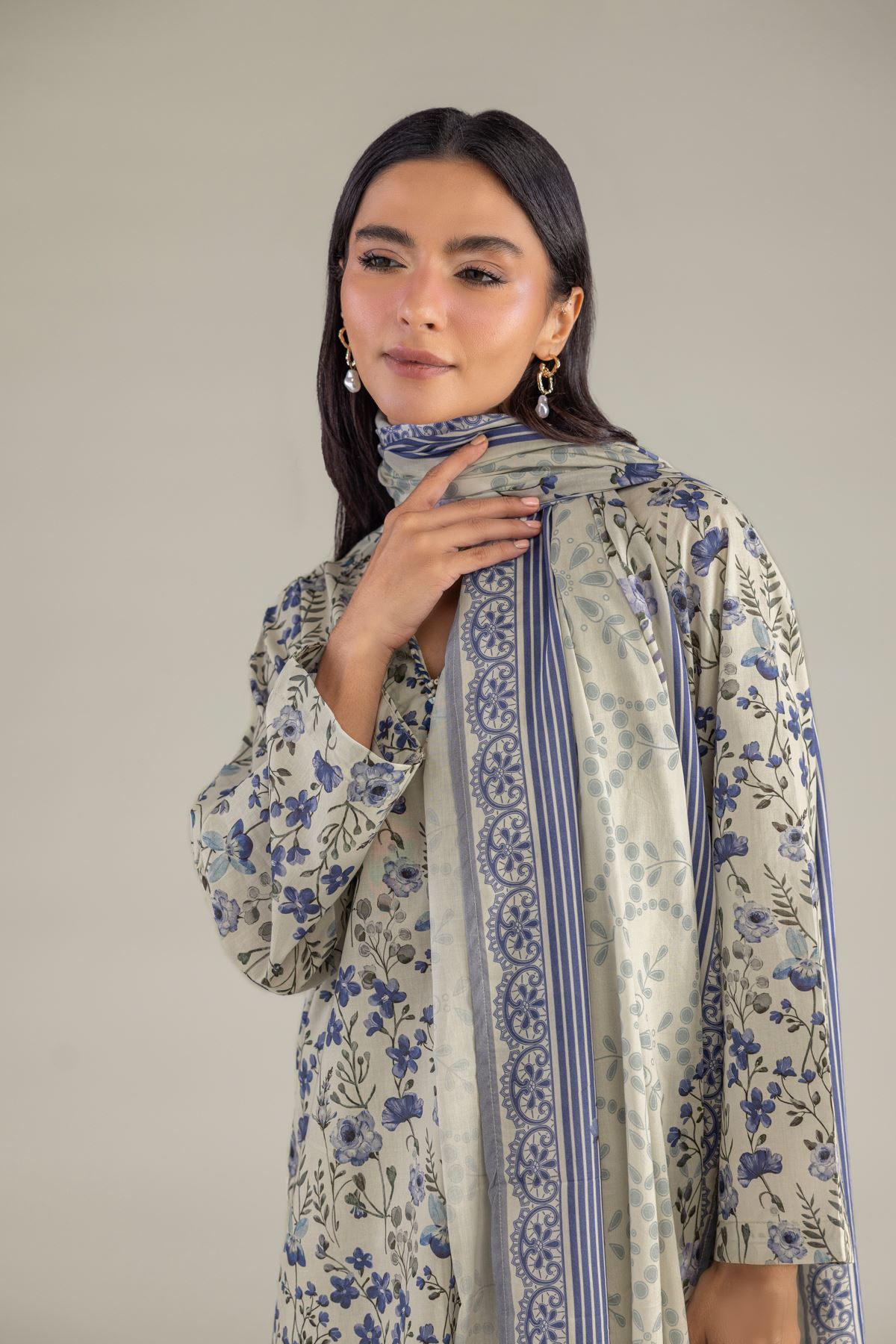 Printed Lawn Floral Lawn Dupatta - 1-26-102-A-F-VG