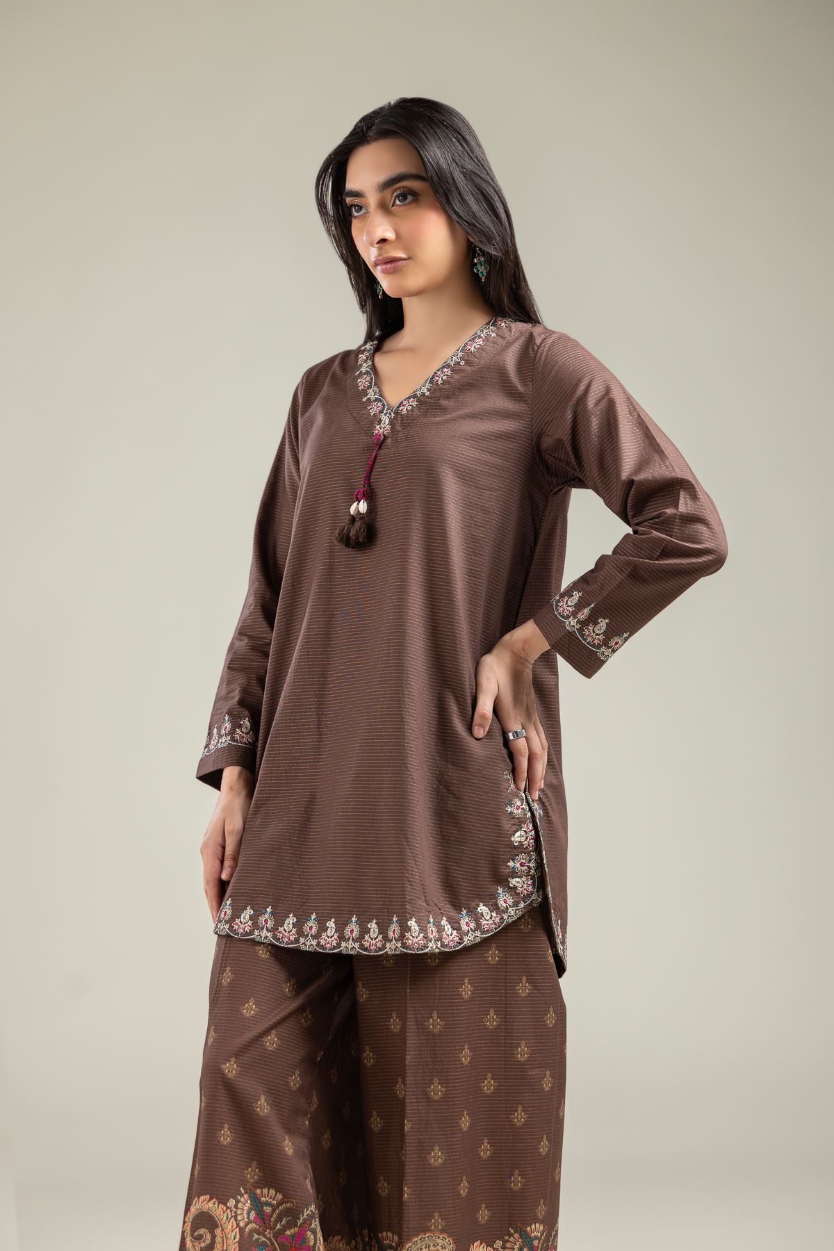 Embroidered Mesuri Brown V-Neck Kurta - T-A22-26-122FI1-VG