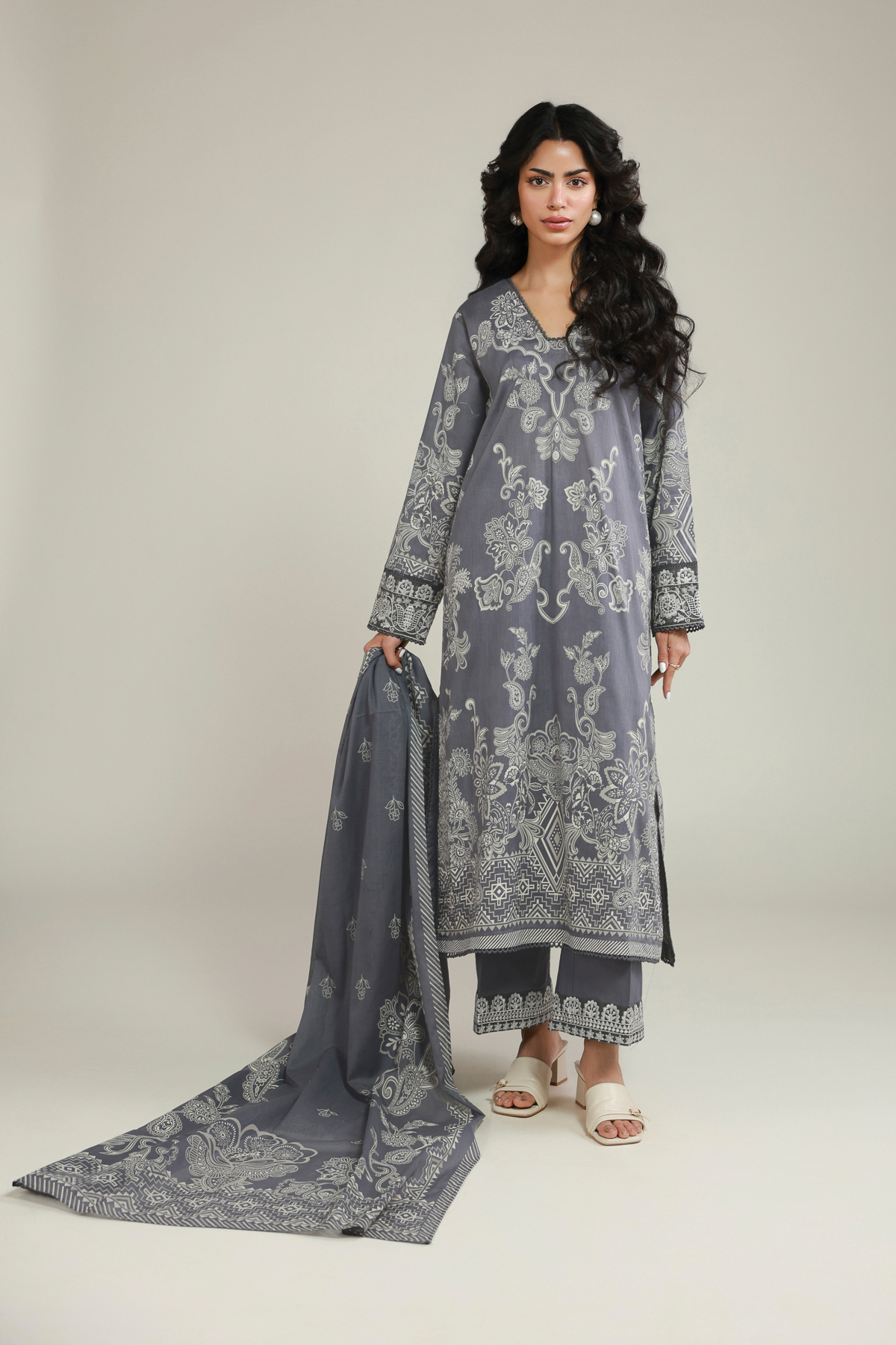 Embroidered Lawn Ready Made Lawn Suit - 1-26-132-A-G-VG