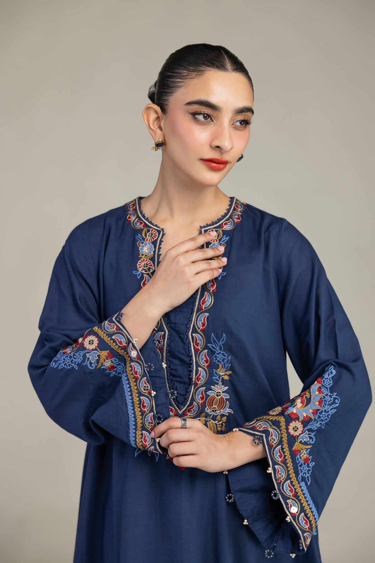Embroidered Raw Silk Floral Navy Kurta - 1-26-245-A-D2-VG