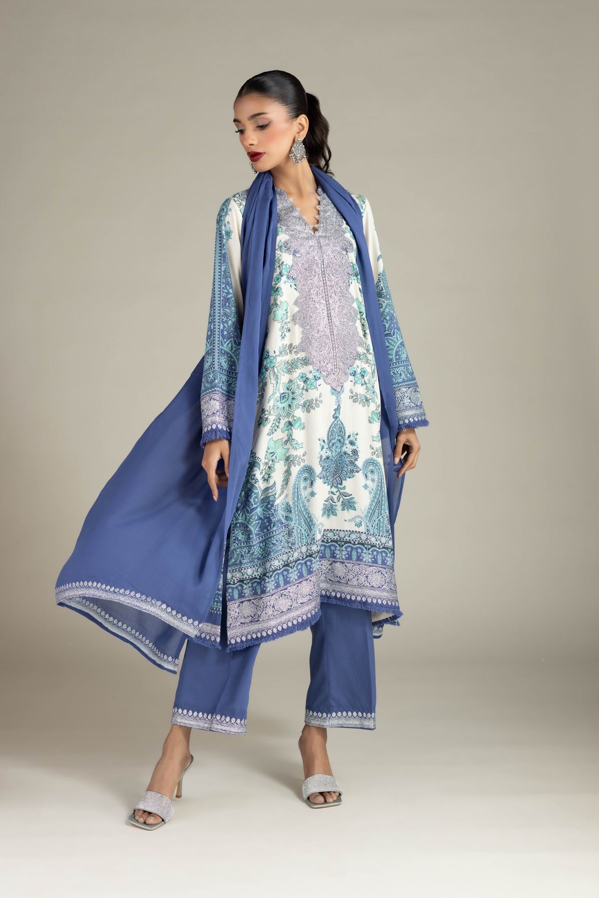 Embroidered Raw Silk Pants - 25-09-9S4-08BB-VG