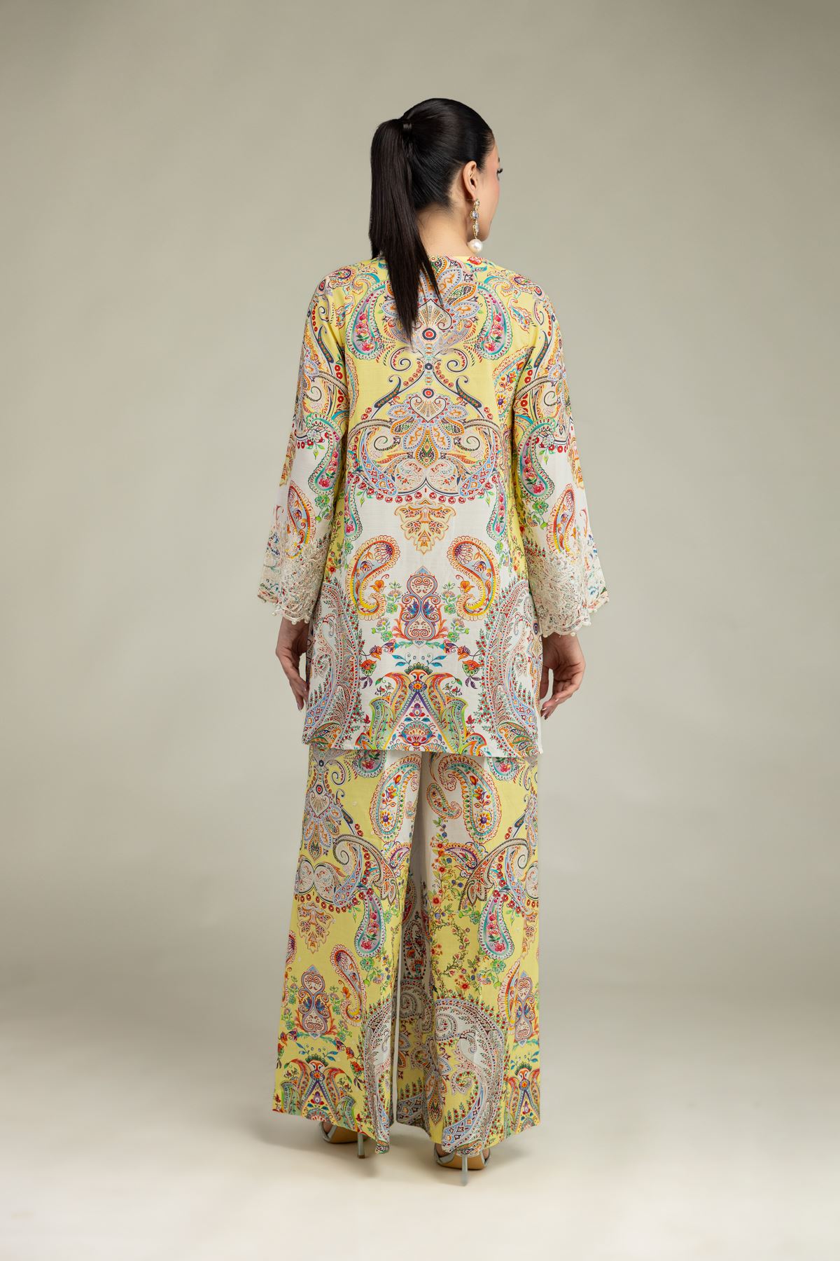 Embroidered Raw Silk Short Silk Kurta - 25-09-11E14-03TA-VG