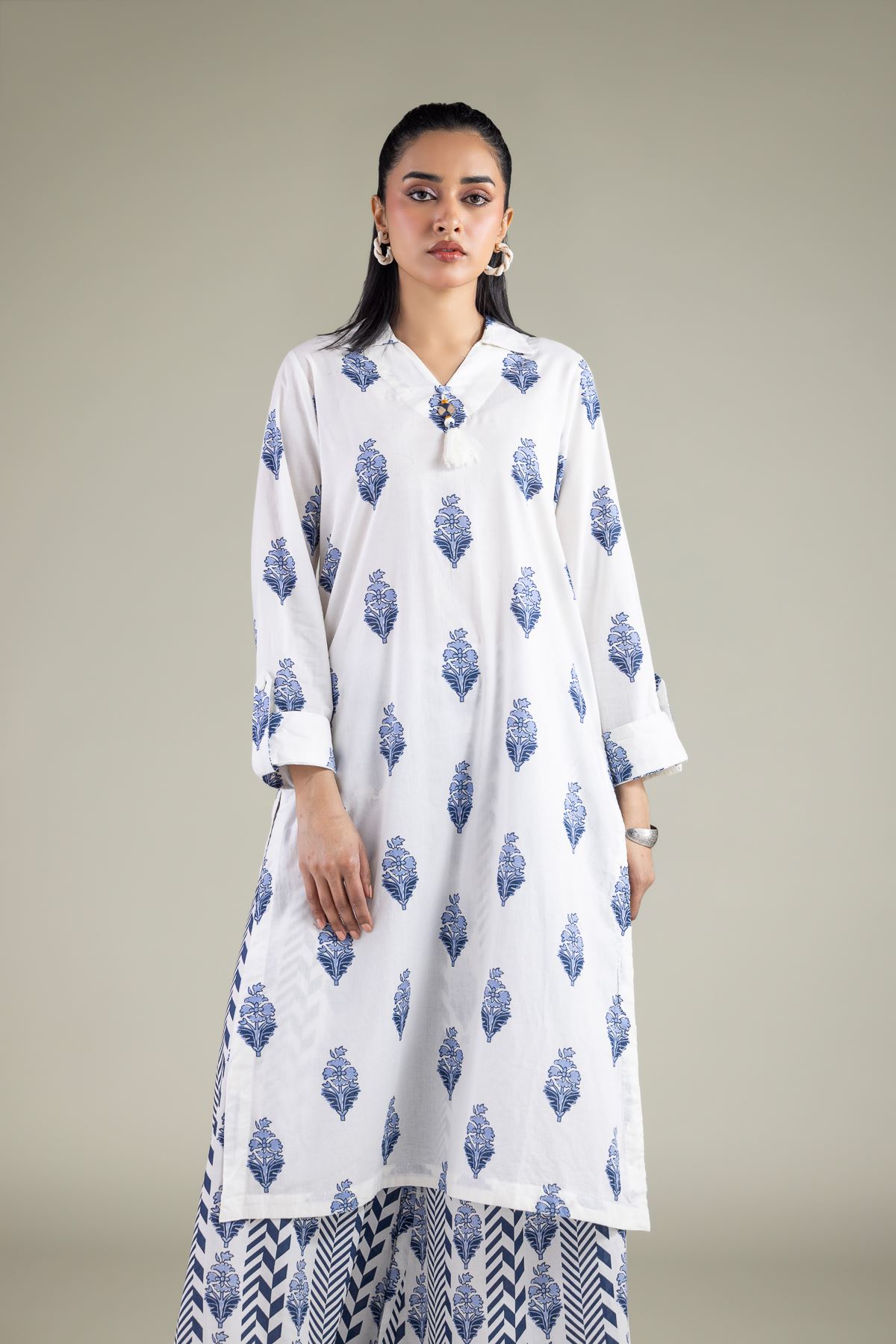 Printed Cambric Long Cambric Kurta - 2-26-103-A-F-VG