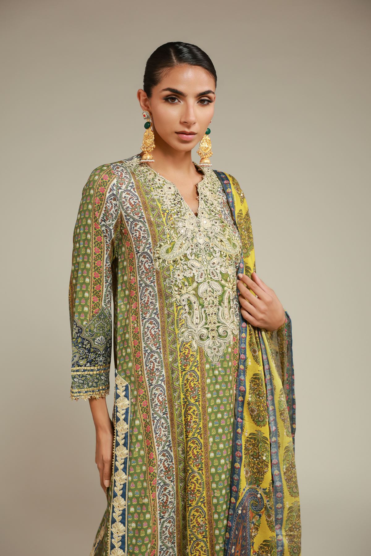 Embroidered Raw Silk 3 Piece Co-ord Set - 25-11-12S2-10TA-VG