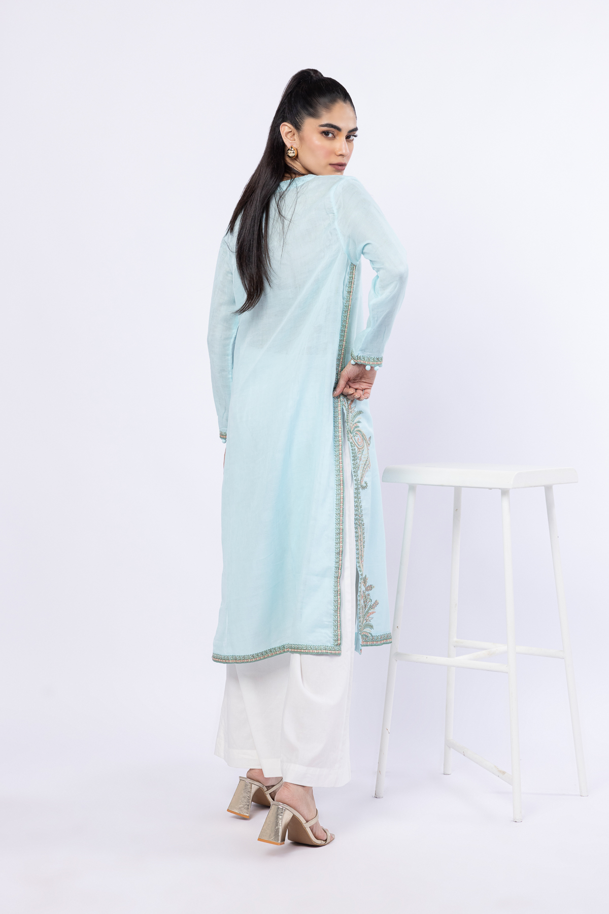 Embroidered Kurta - 25-W02iB-02TA-VG