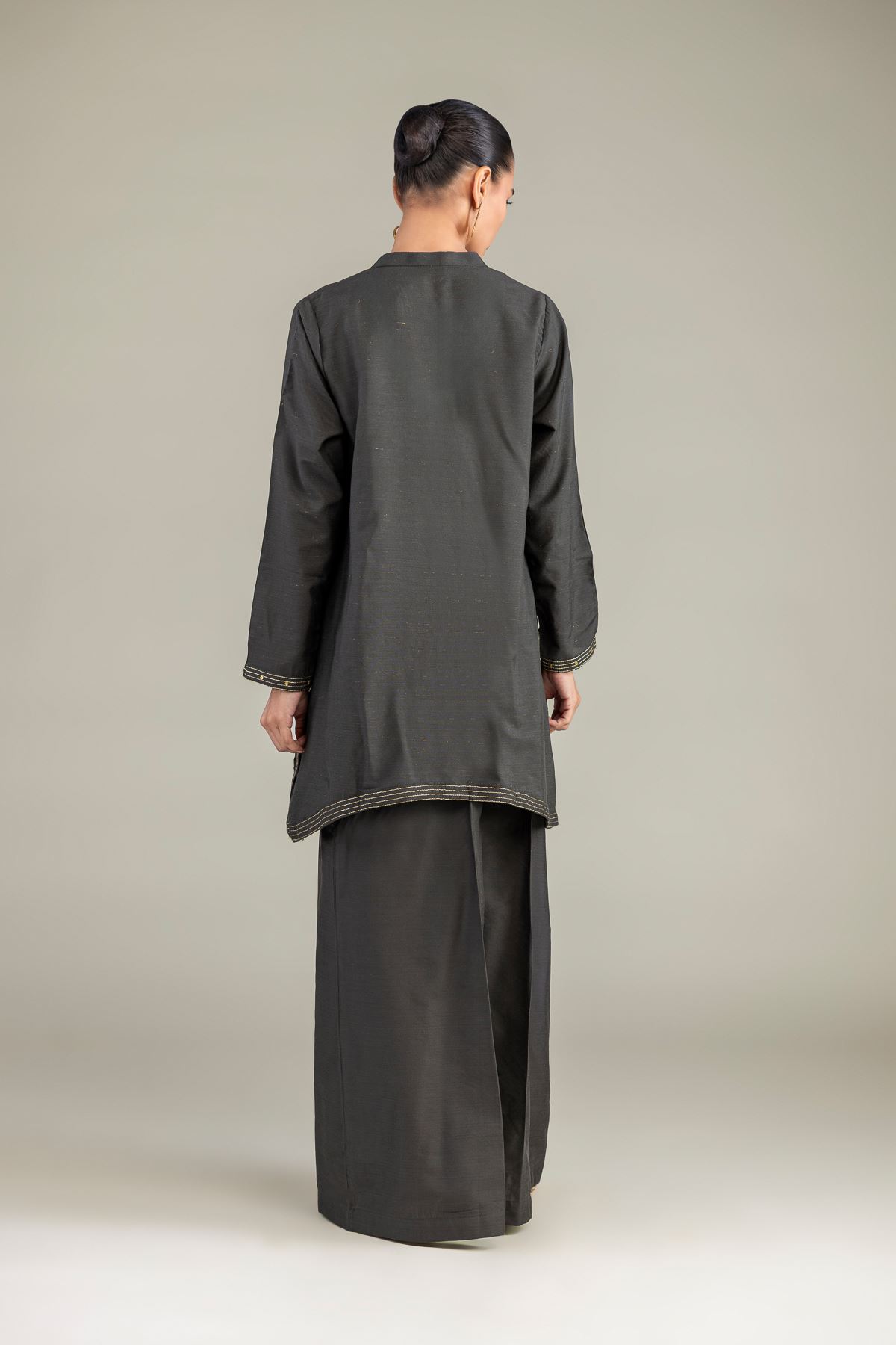 Dyed Mesuri Silk V-Neck Longline Kurta - 1-26-322-B-A1-VG