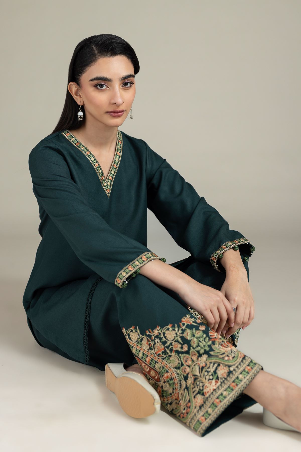 Embroidered Heavy Blended Viscose Kurta - 25-10-10S4-02TB-VG