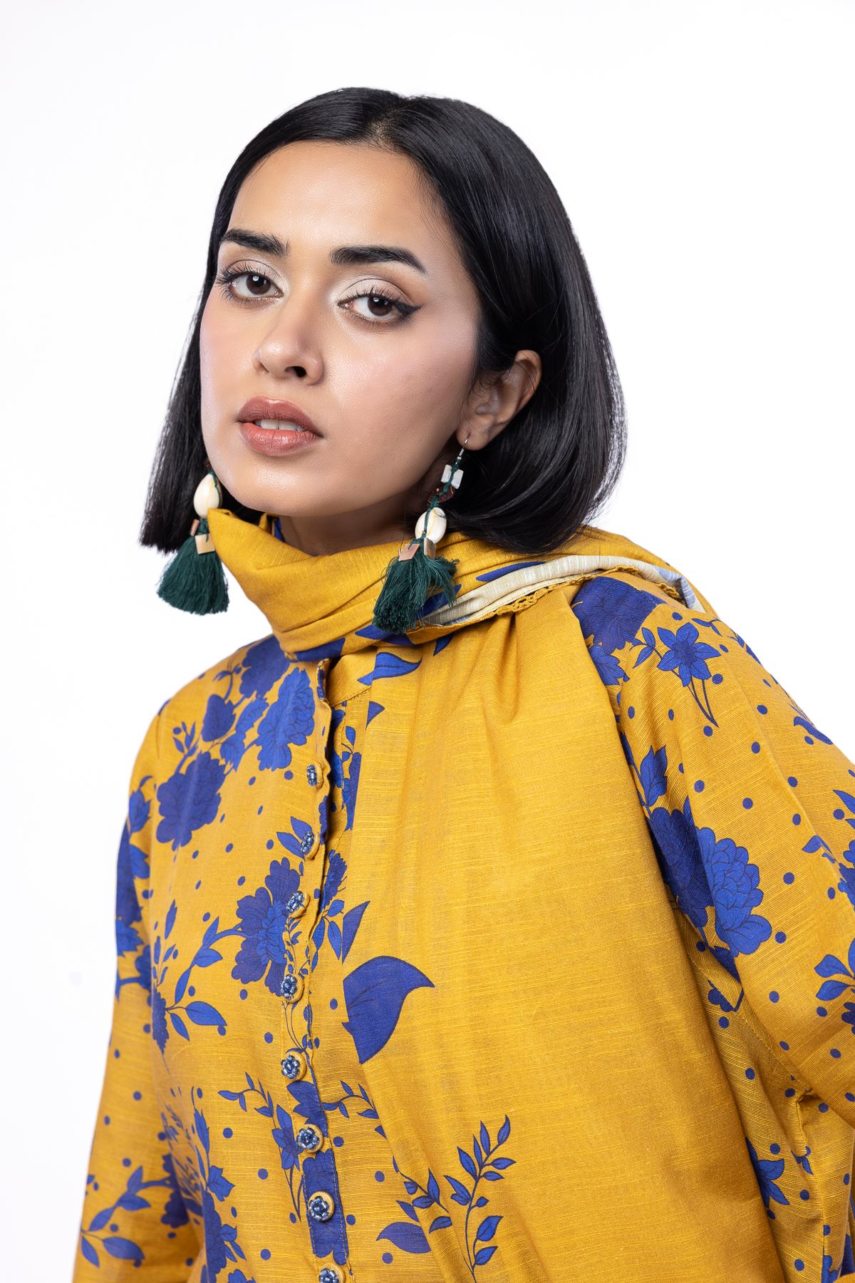 Printed Light Khaddar Fabrics 3 Piece - 1001902047