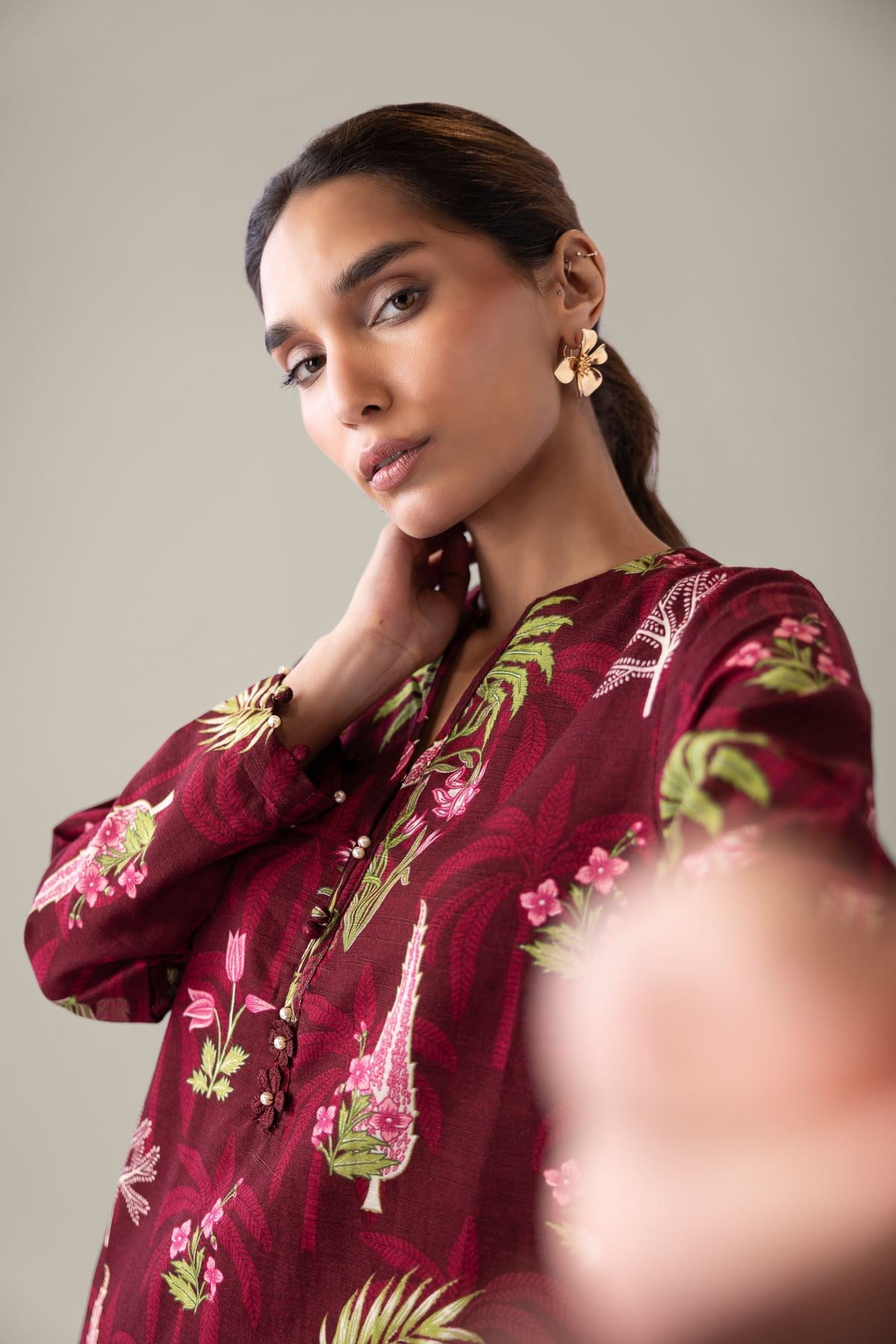 Printed Khaddar Kurta - 25-10-11E8-10TB-VG